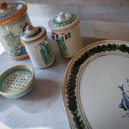 The Garden Among Lemons Casa de Férias